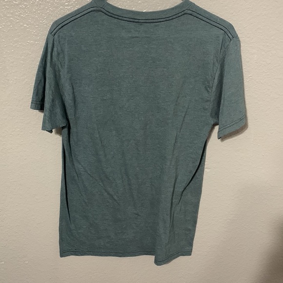 Men’s Small Levi’s T-shirt - Picture 3 of 3